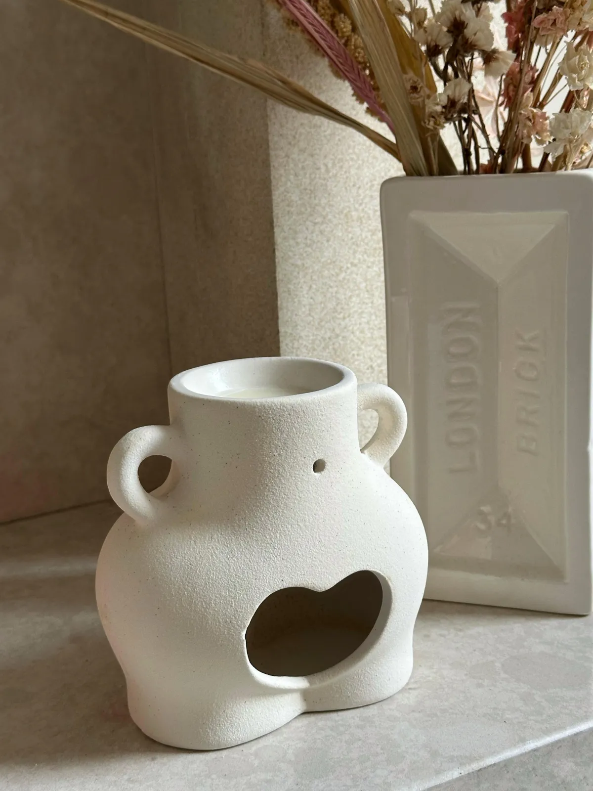 E1f2c305 3c85 4c46 a1a8 d5a570024470