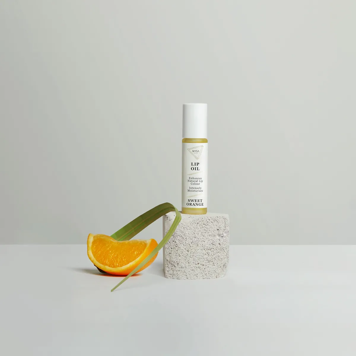 Lip oil square